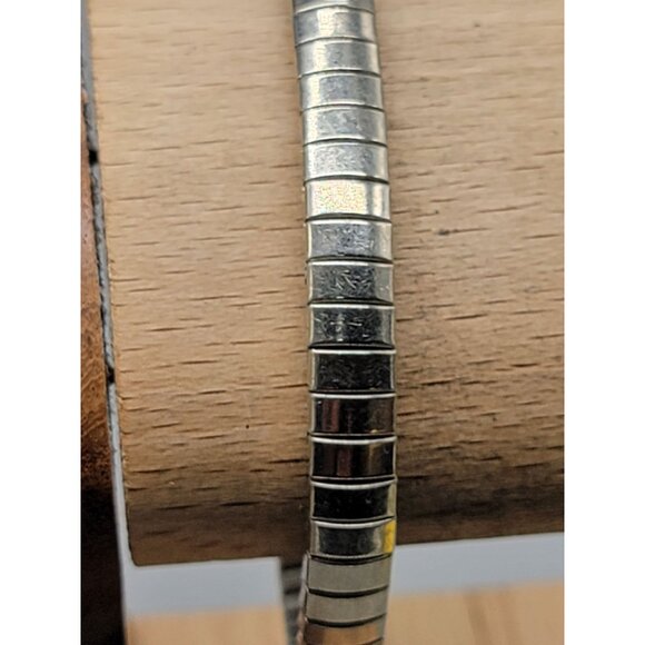 Carvelle Ladies Cocktail Wind Watch 10kgp Silver Tone 17mm Square Dial 6.5" 1974 - Picture 12 of 16